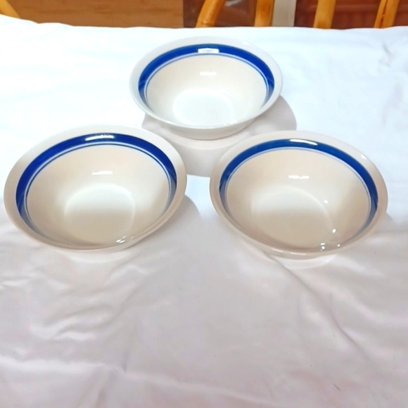 Vintage Other - 3 Stoneware Deep Vntage‎ Bowls